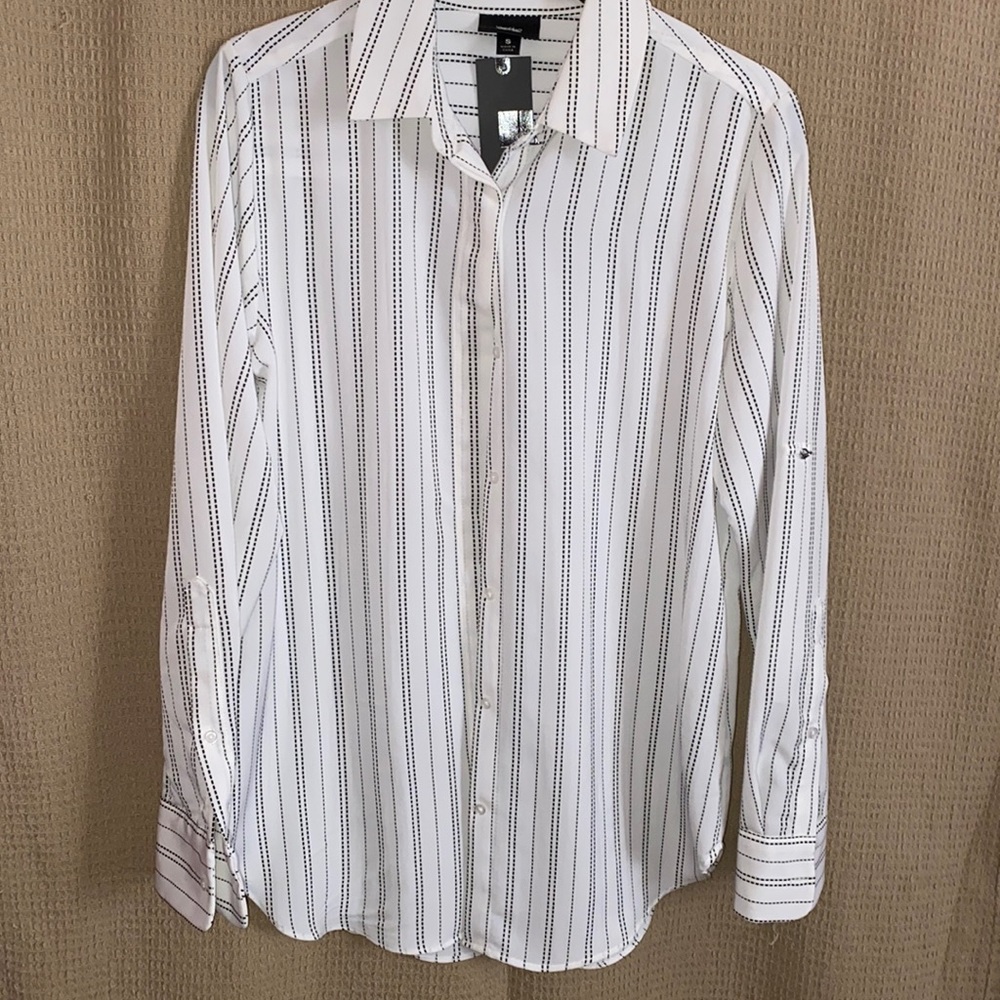 Mossimo Striped Long Sleeve Button Down